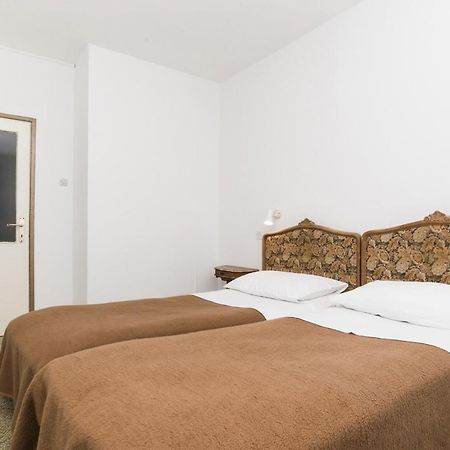 Guest House Adriatic Umago Exterior foto